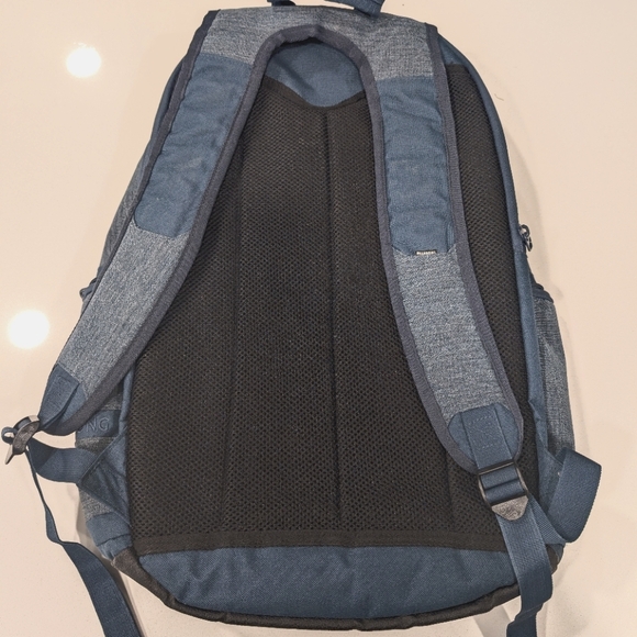 BILLABONG BACKPACK - Picture 3 of 5